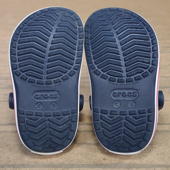 Crocs Kids Sandals - Picture 9 of 10